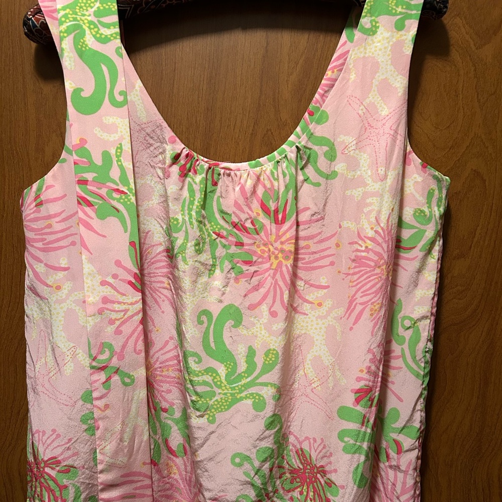Beautiful Lilly Pulitzer Pink and Green Patterned Sleeveless top with sash